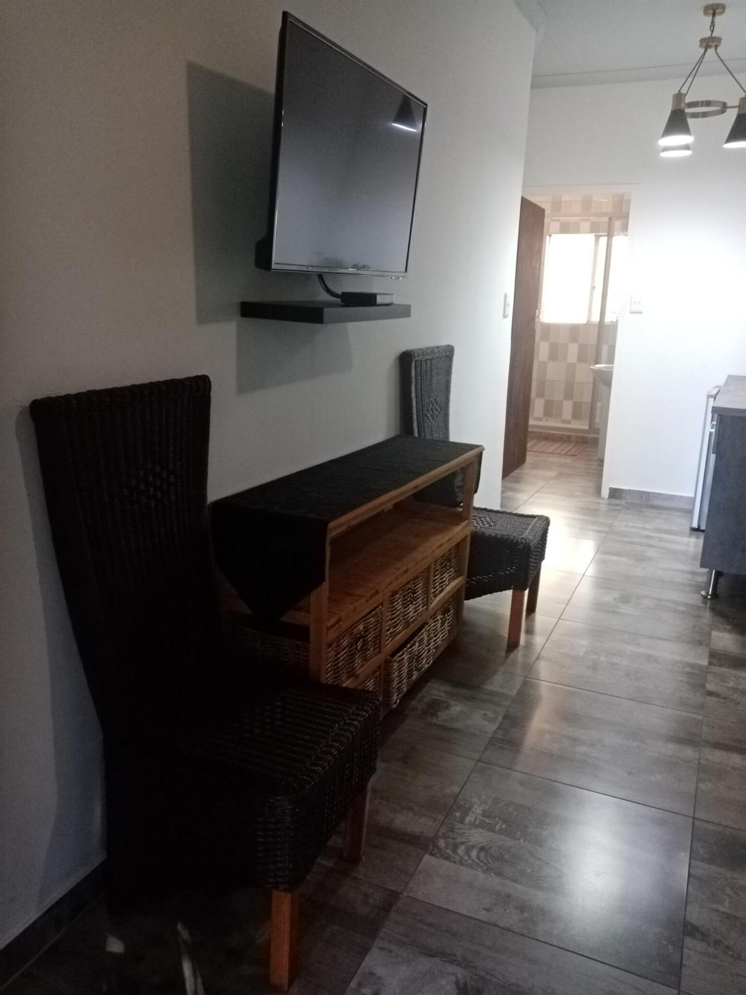 De La Rose Guesthouse Lephalale ภายนอก รูปภาพ