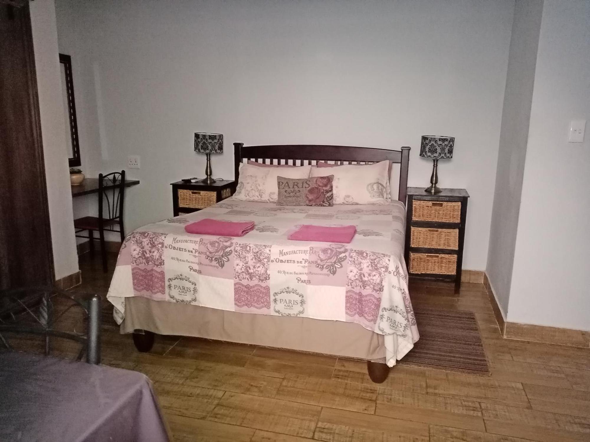 De La Rose Guesthouse Lephalale ภายนอก รูปภาพ